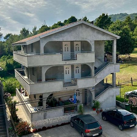 Apartments Marija Тиват Экстерьер фото
