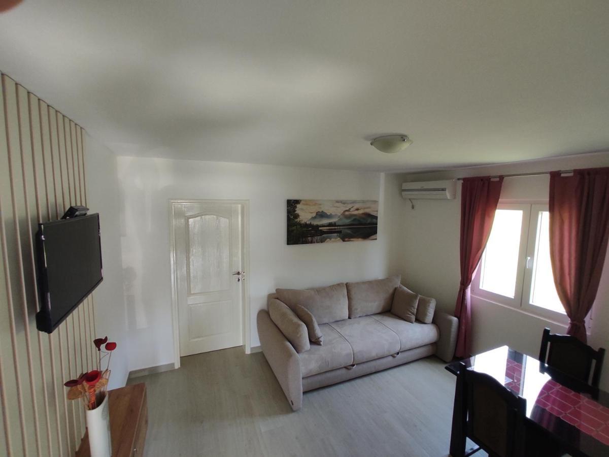 Apartments Marija Тиват Экстерьер фото