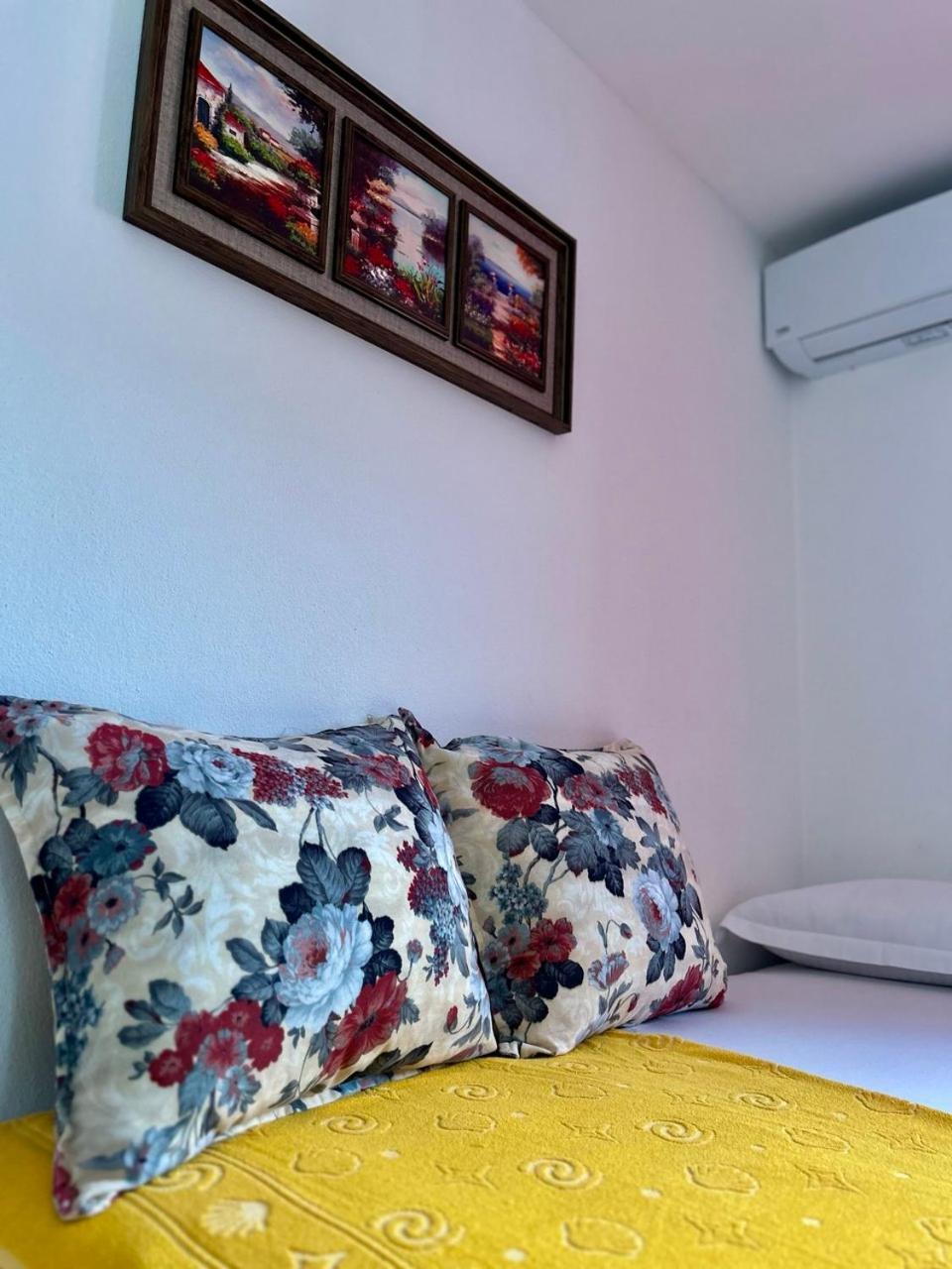 Apartments Marija Тиват Экстерьер фото