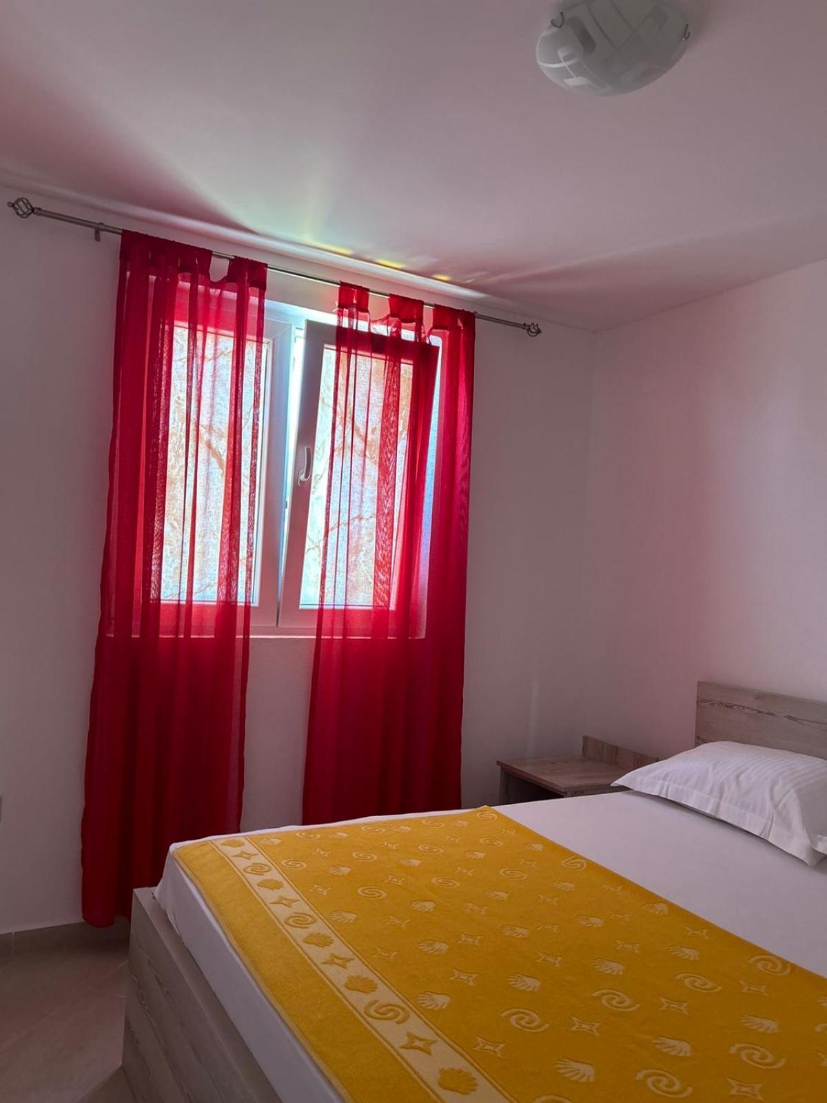 Apartments Marija Тиват Экстерьер фото